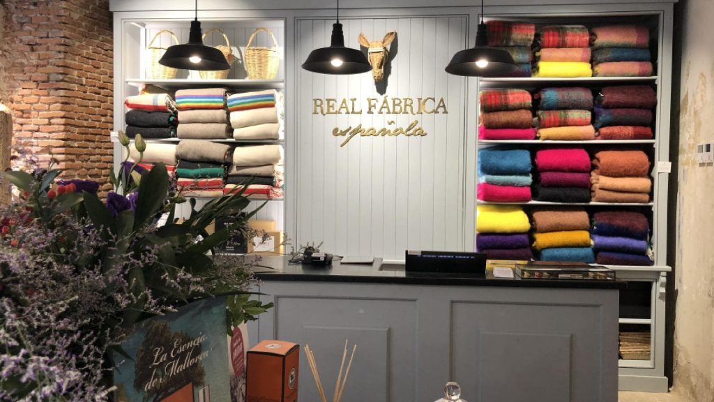 Real Fábrica | Arancha Mato Interiorismo